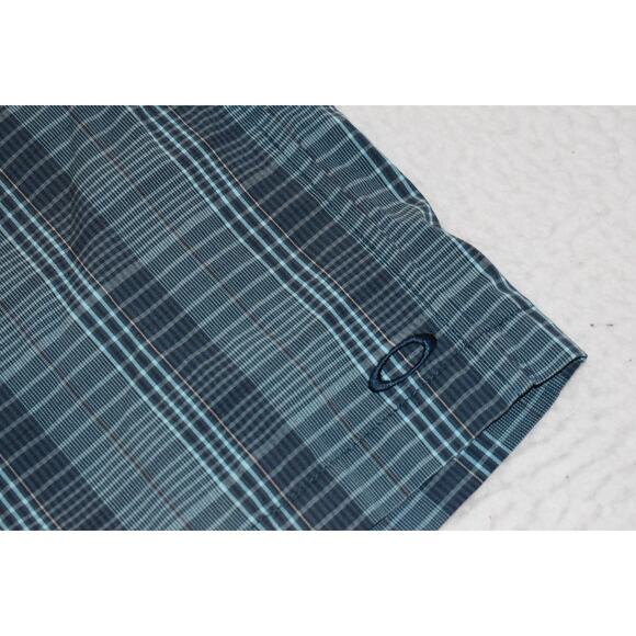 Oakley Golf Shorts Mens Size 30 Wicking Performance Flat Front Polyester Blue - Picture 3 of 5